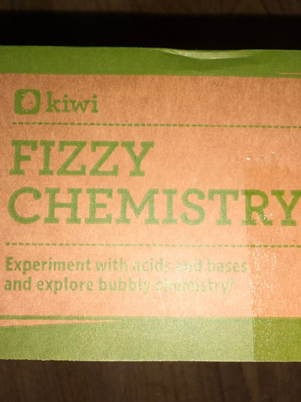 Kiwi & Co. Kiwi Crate Fizzy Chemistry